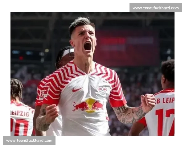 高清足球直播PC版免费在线观看畅享全球赛事精彩瞬间 - 副本 (42) - 副本 - 副本 - 副本